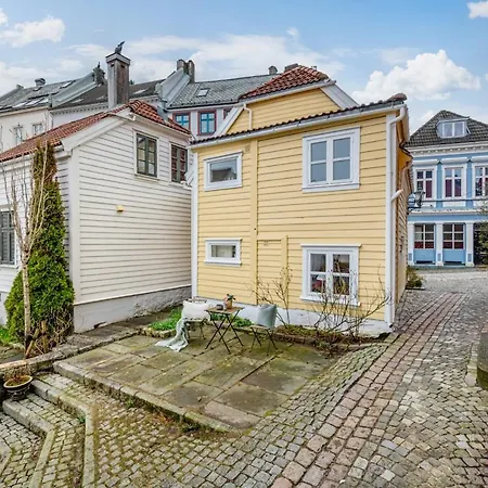 Apartament Charming In The Centre Of *