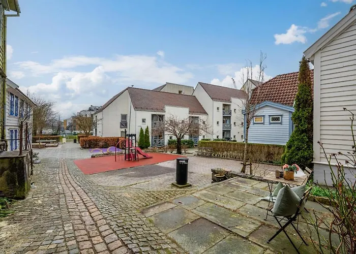 Charming In The Centre Of *